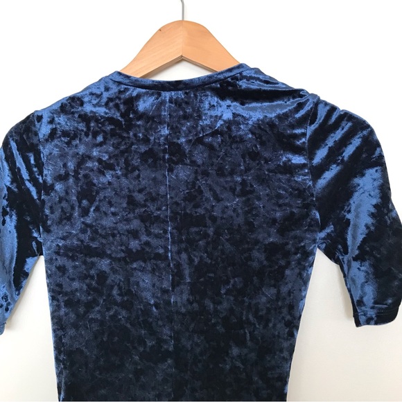 H&M Crushed Velvet Fitted Mini Dress | Blue Velvet Bodycon Ruched Dress - Picture 9 of 13